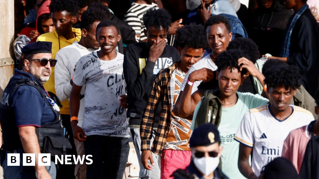 Lampedusa: Inside the camp at the heart of Europe’s migrant surge
