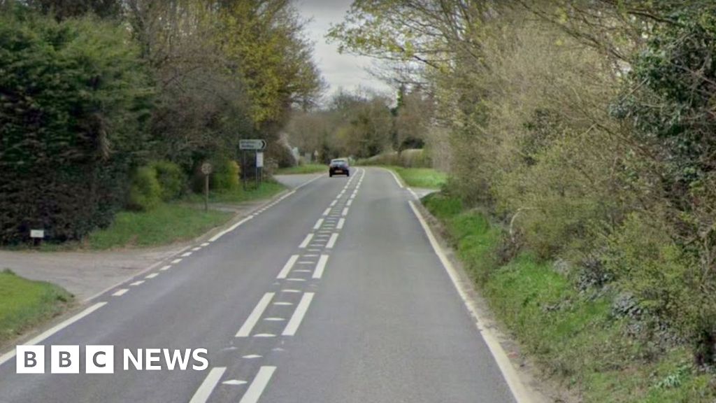 Bicester Crash Driver In His 80s Dies After Three Car Collision Bbc News