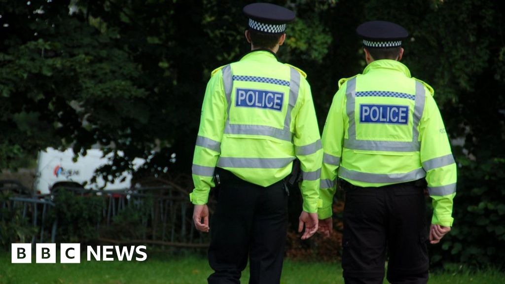 Staffordshire Police Officers Sexual Relationship Was Gross 9160