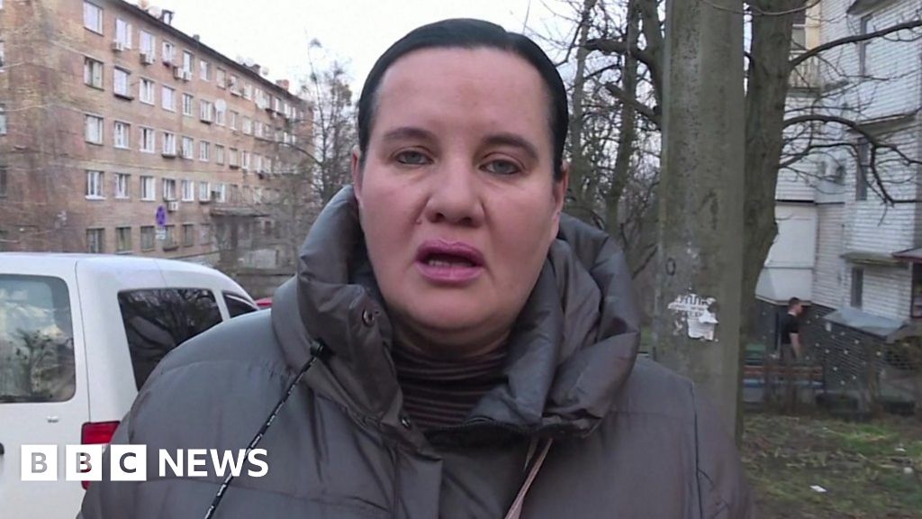 Ukraine war: At least one dead in Russian strikes on Kyiv