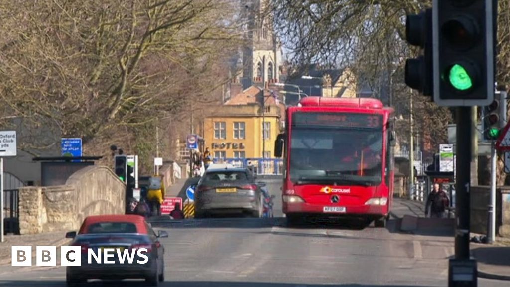 Oxford train station Network Rail apologises for Botley Road closure