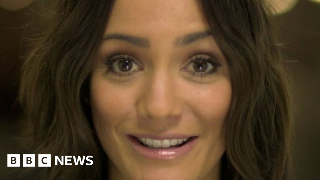 Singer Frankie Bridge Confronts A Social Media Troll To Ask Why He Does