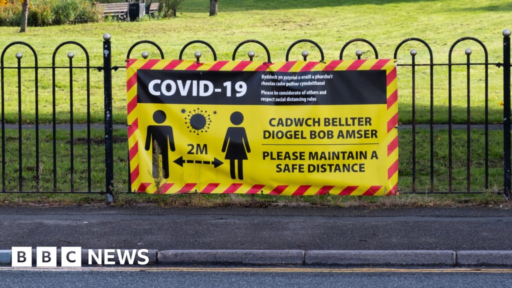 Covid Omicron cases in Wales increase by 22 to 181