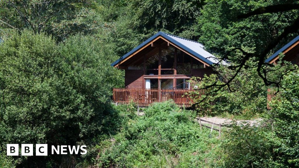 Beddgelert Council Says No To Snowdonia Glamping Bbc News