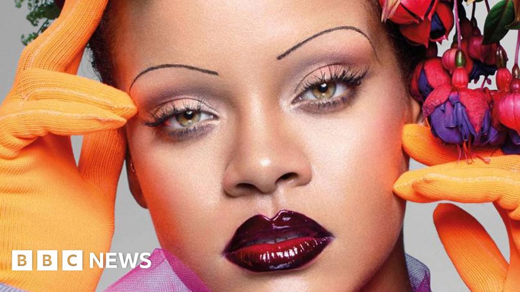 Will Rihanna's eyebrows become the Vogue?