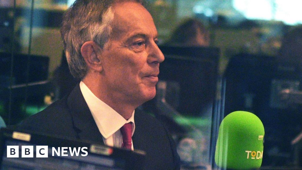 Tony Blair: 'People don't believe my regret' - BBC News