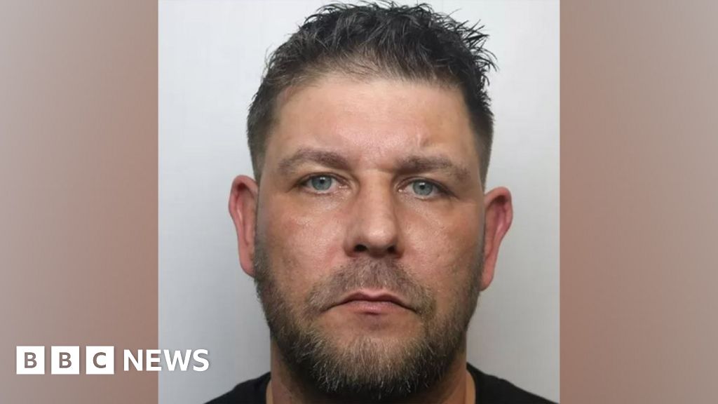 Bradford Sex Offender Jailed After Paedophile Hunter Sting Bbc News 
