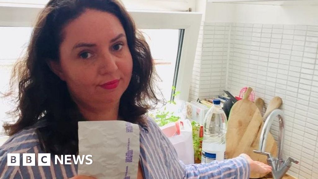 Thames Water Burst pipe in Hampton affects capital BBC News