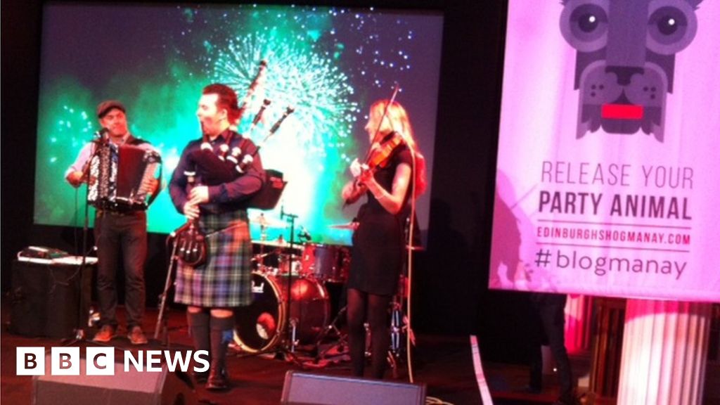 Edinburgh Hogmanay in Royal Mile expansion BBC News