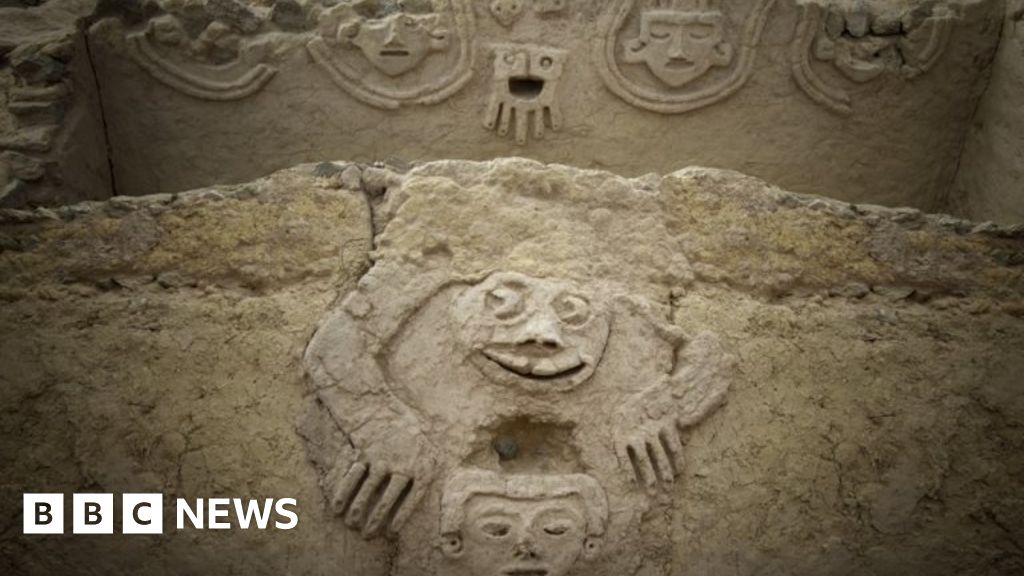 Mural from 3,800 years ago unveiled in Peru
