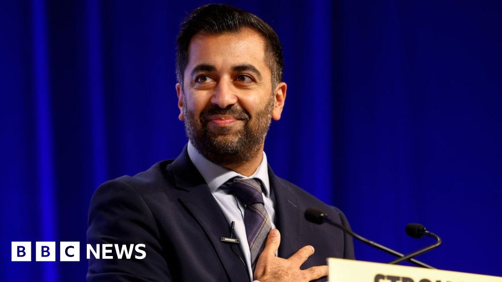 SNP backs Humza Yousaf's Scottish independence plan
