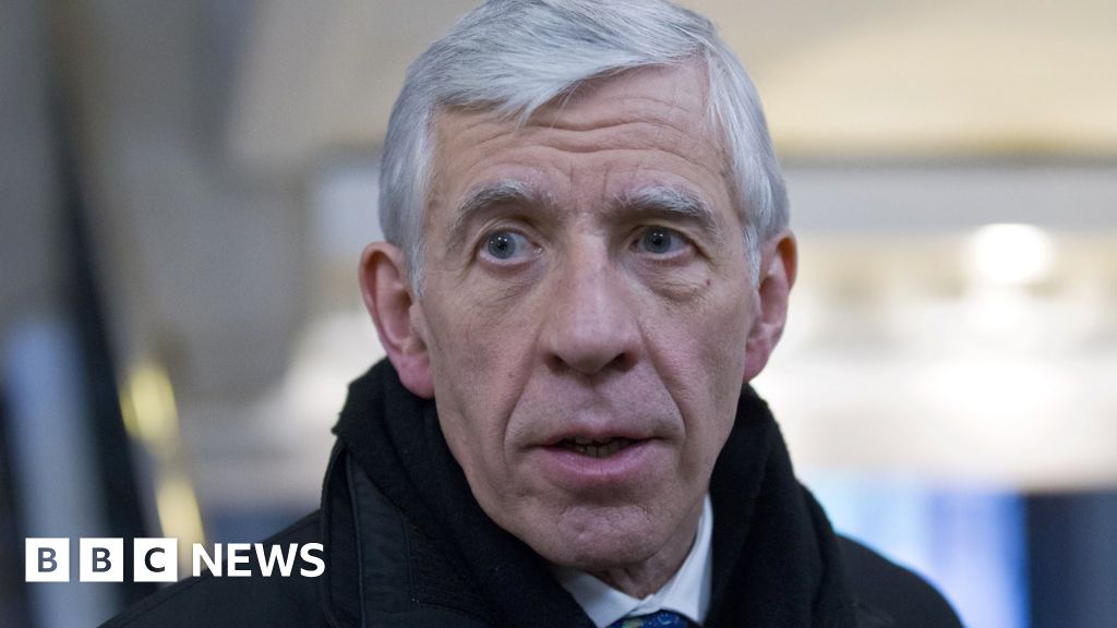 Freedom of Information review panel openminded, says Jack Straw BBC News