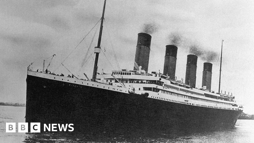 Titanic: Amateur radio heard SOS in Welsh town 3,000 miles away