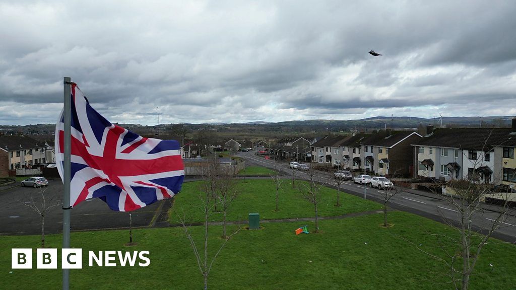 Unionism in Northern Ireland 'We're being pushed to one side'