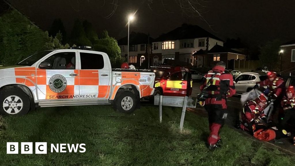 Leicester: Major search after two-year-old boy falls into river