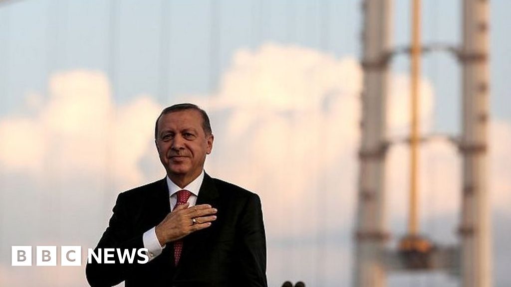 Erdoğan wins the devout Muslim women's vote for president 