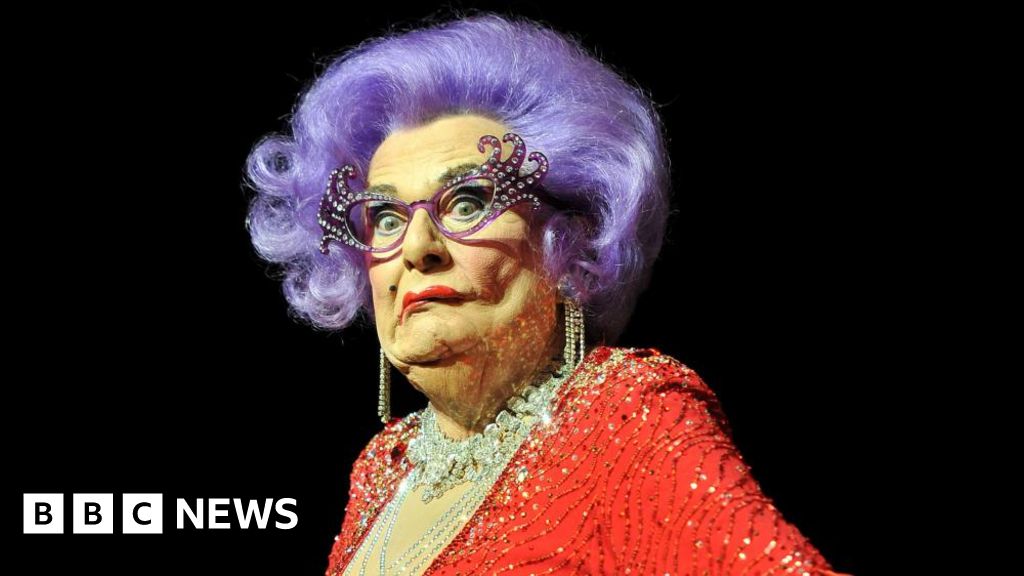 Dame Edna’s memorable moments in 80 seconds