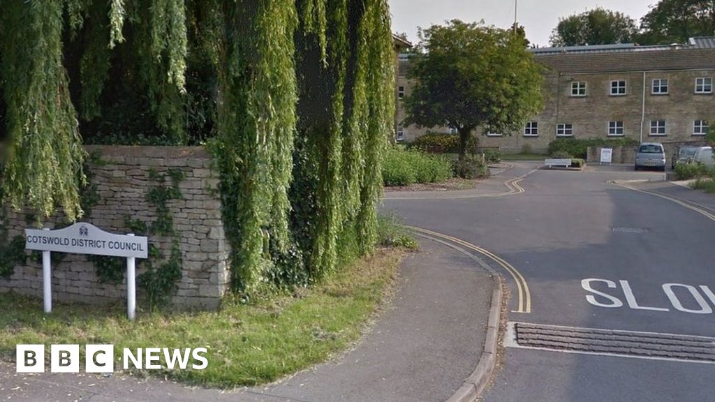 Cotswold District Council merge proposal 'negative' for 