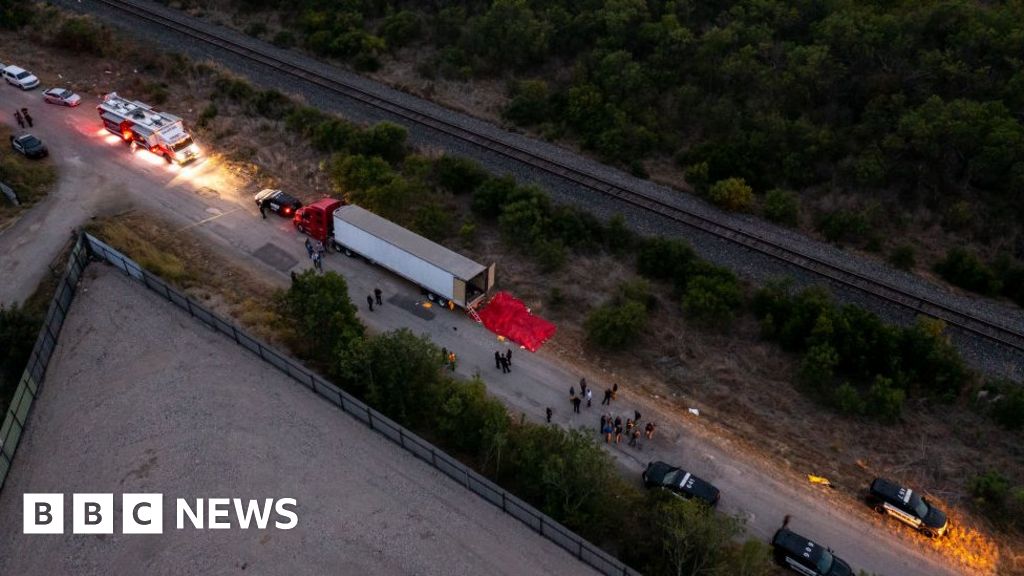 Migrants die daily in lorries hot as 'gates of hell'