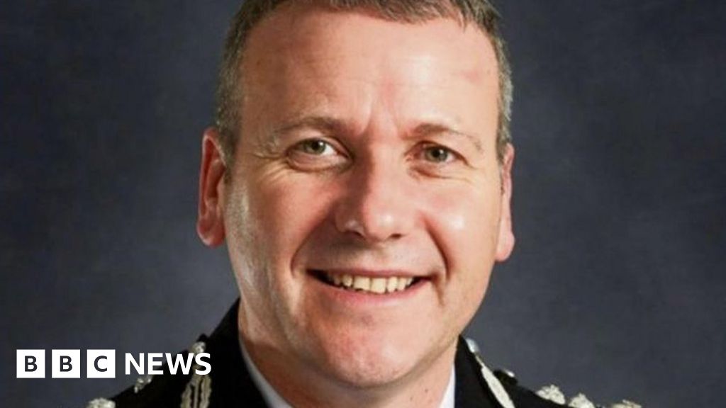 Gloucestershire Chief Fire Officer Quits Over Vehicle Sale Bbc News
