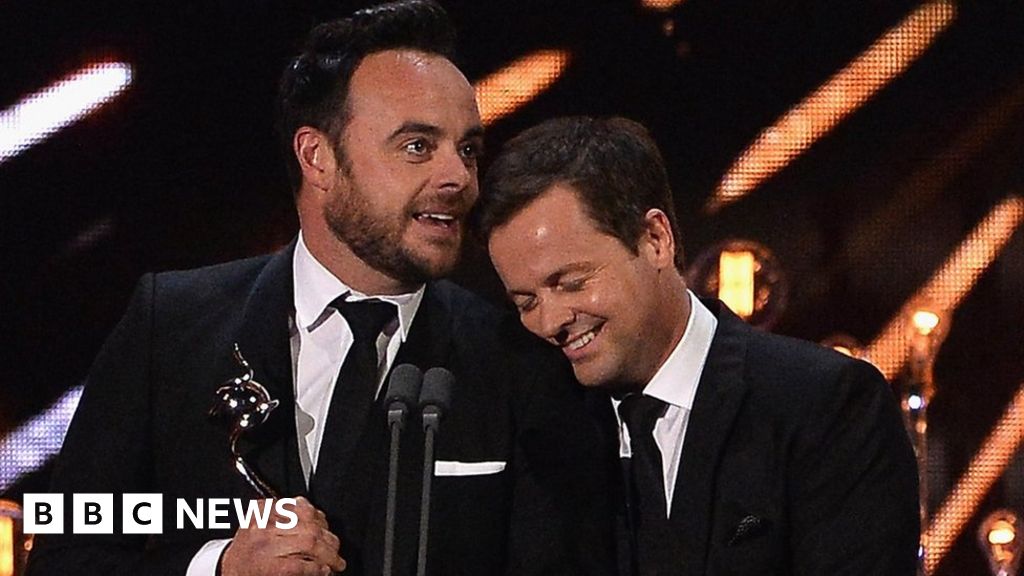 Ant And Dec Net Trio Of National Television Awards Bbc News