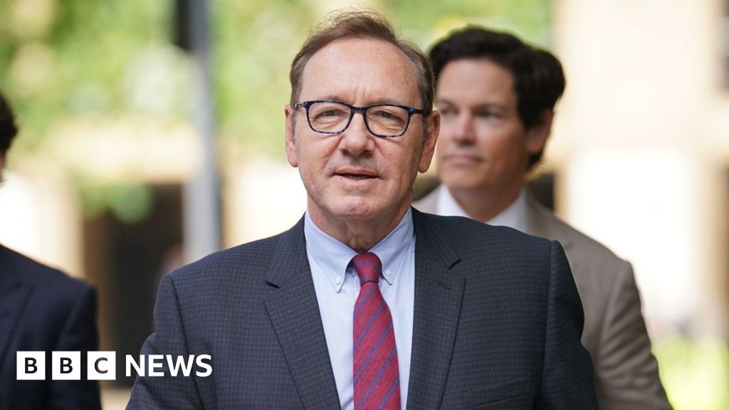 Kevin Spacey: Actor came out to ‘disguise’ behaviour, jury told