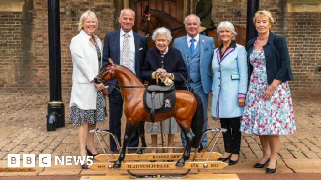 Queen Elizabeth II Royal rocking horse maker describes 'wonderful honour'