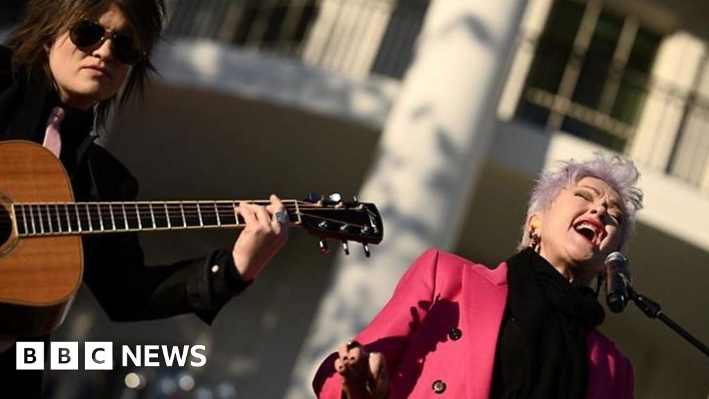 Cyndi Lauper and Sam Smith sing at White House