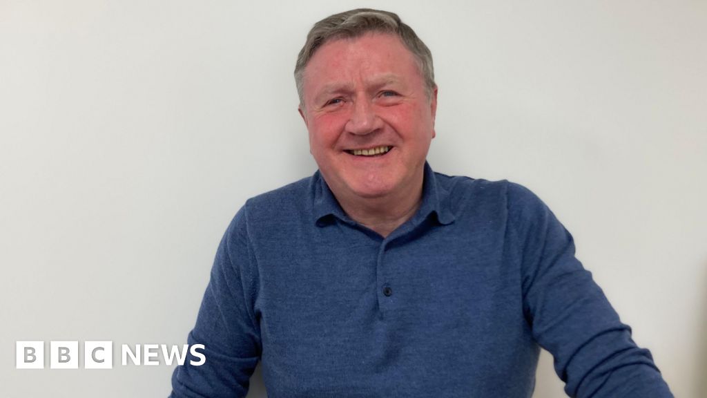 Council leader suspended for grooming gang comment