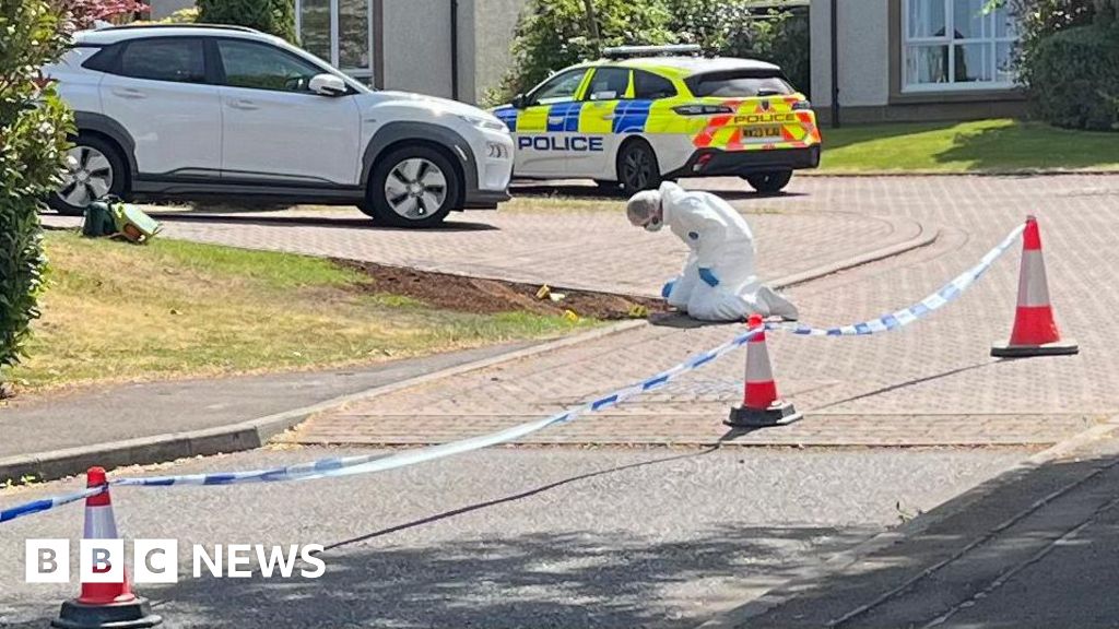Multiple Stabbings in Edinburgh, London Amid Gang Violence Escalation