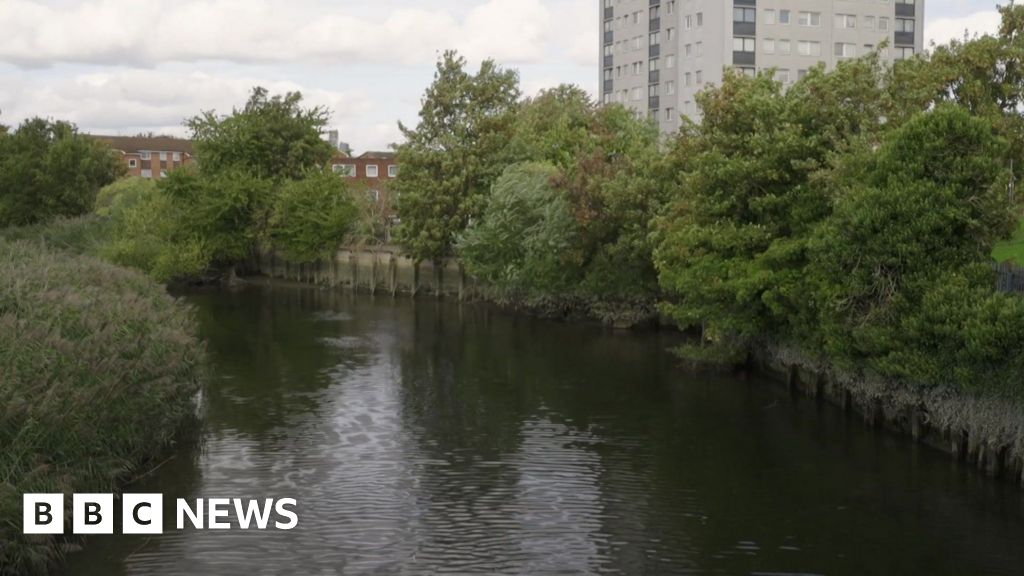 Call for targets to make capital's rivers swimmable
