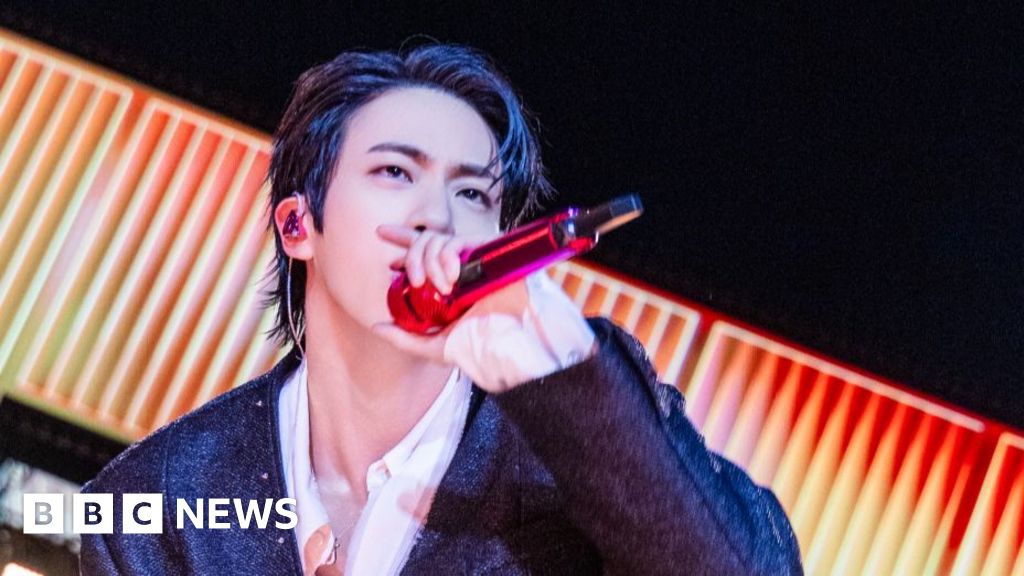 Pop megastars BTS electrify Seoul with comeback concert