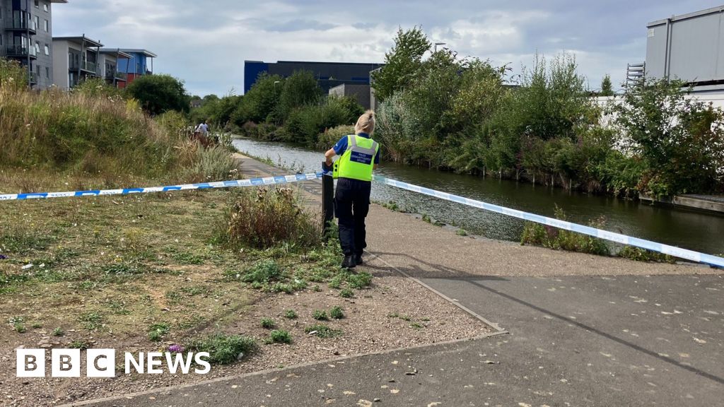 Parts of sodium cyanide spill Walsall canal reopen after tests