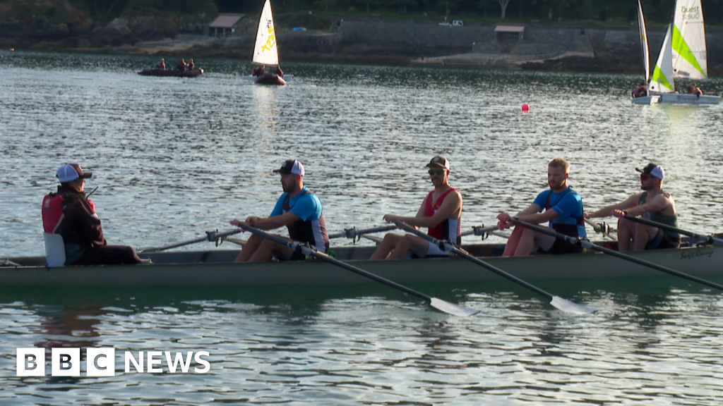 Guernsey rowers aiming for top 10 in Loch Ness race