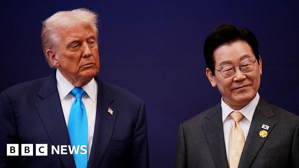 Trump meets South Korean leader as trade deal remains elusive