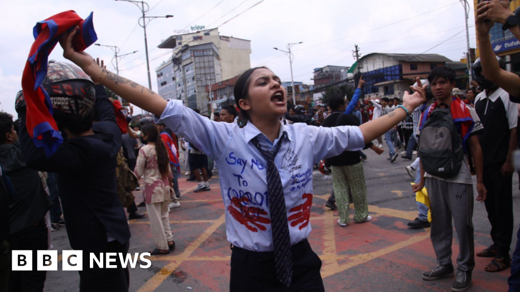Nepal: 19 dead in Gen Z protests at corruption and social media ban