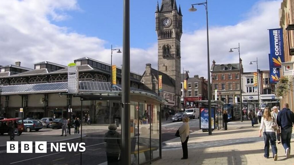 Bus services extended to boost access to jobs  – BBC News