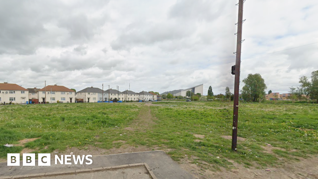 bbc.co.uk - Andrew Spence - Dozens of new council homes to be built in Hull