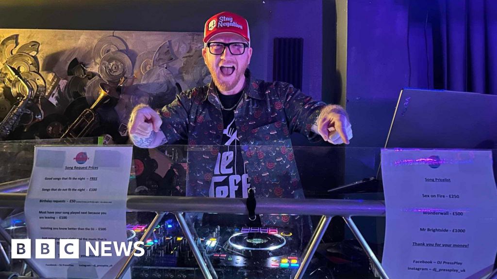 DJ 'fines' partygoers for requesting popular hits