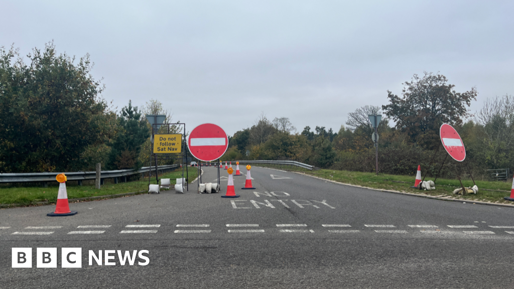 Google, Apple and TomTom make sat-nav changes after Milton Keynes crash