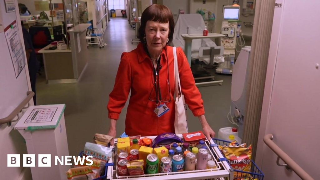 Hospital camaraderie cannot be compared, says volunteer