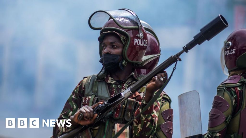 Protesty w Kenii: Po kilkudziesięciu ofiarach śmiertelnych ludzie spotykają się z przemocą policji