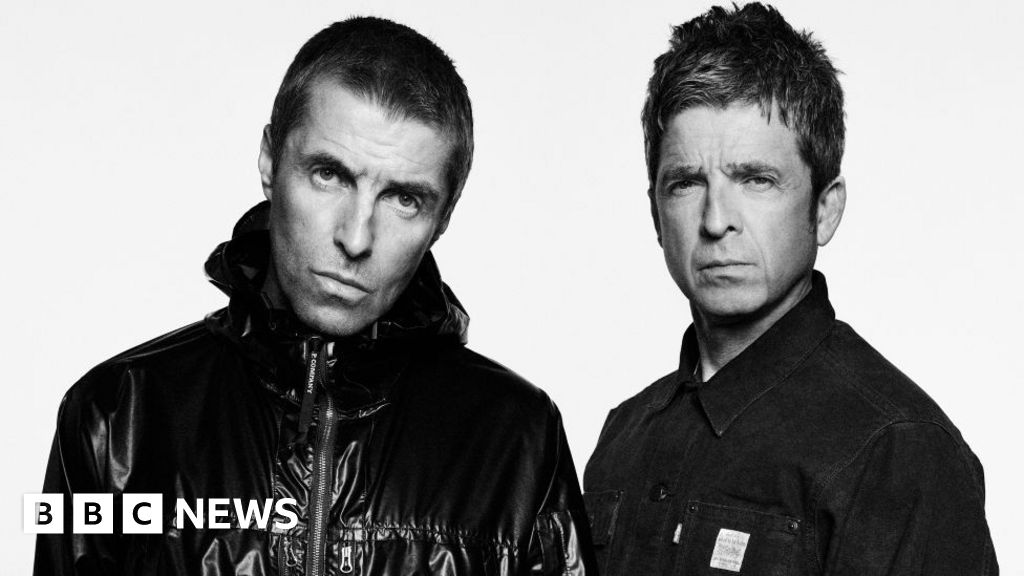 Gallagher brothers confirm Oasis reunion tour