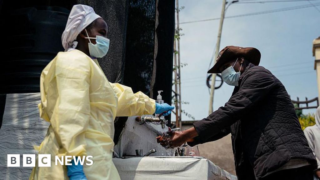 Ten minste 100 sterfgevallen gemeld bij de Ebola-uitbraak in DR Congo, waarbij zes Amerikanen werden blootgesteld
