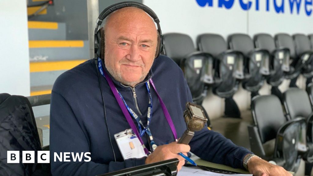 AFC Bournemouth football summariser John 'Willo' Williams retires