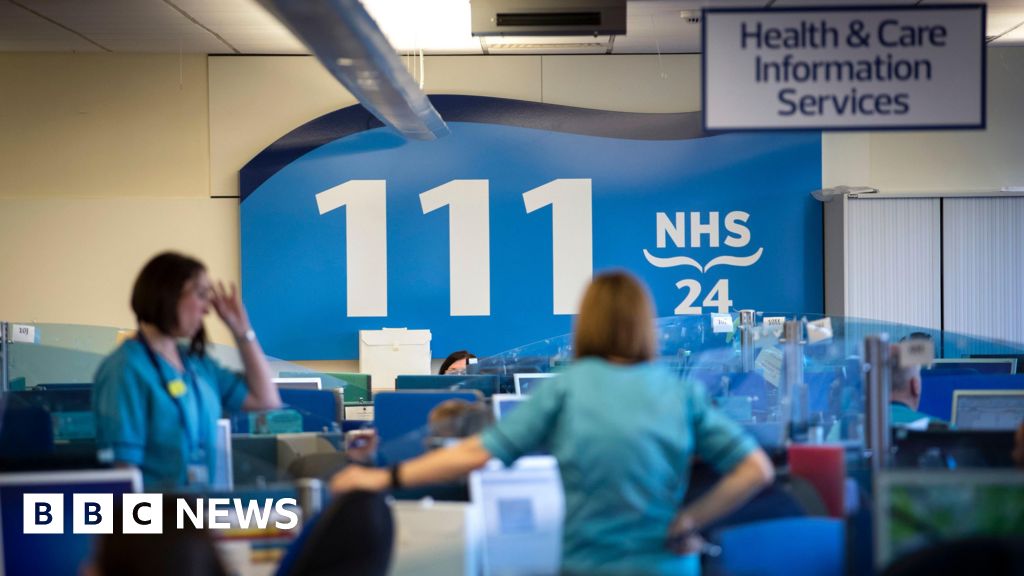 Average wait for NHS 24 call rises from nine seconds to 22 minutes