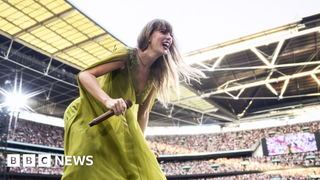 Touts employ overseas workers to bulk-buy gig tickets