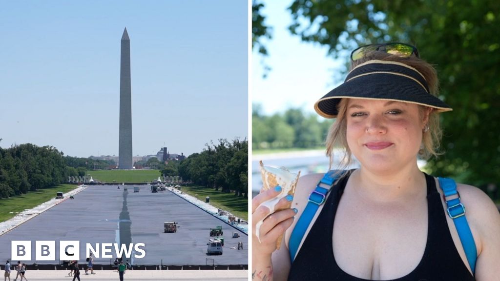 'It looks black' - Americans react to Reflecting Pool's completed paint job