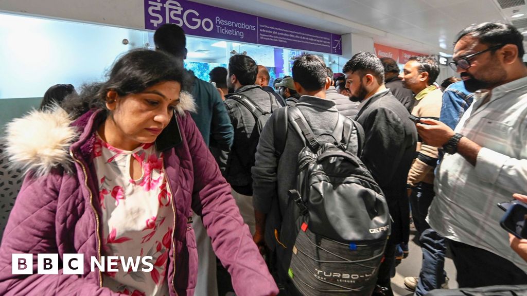 India travel chaos worsens as IndiGo cancels hundreds of flights