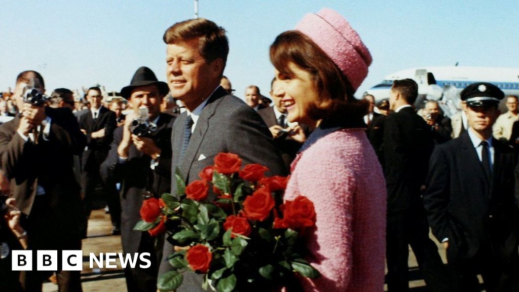 Cambridge News 'received anonymous JFK assassination tip-off' - BBC News